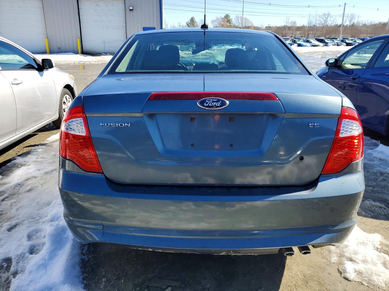 2011 FORD FUSION