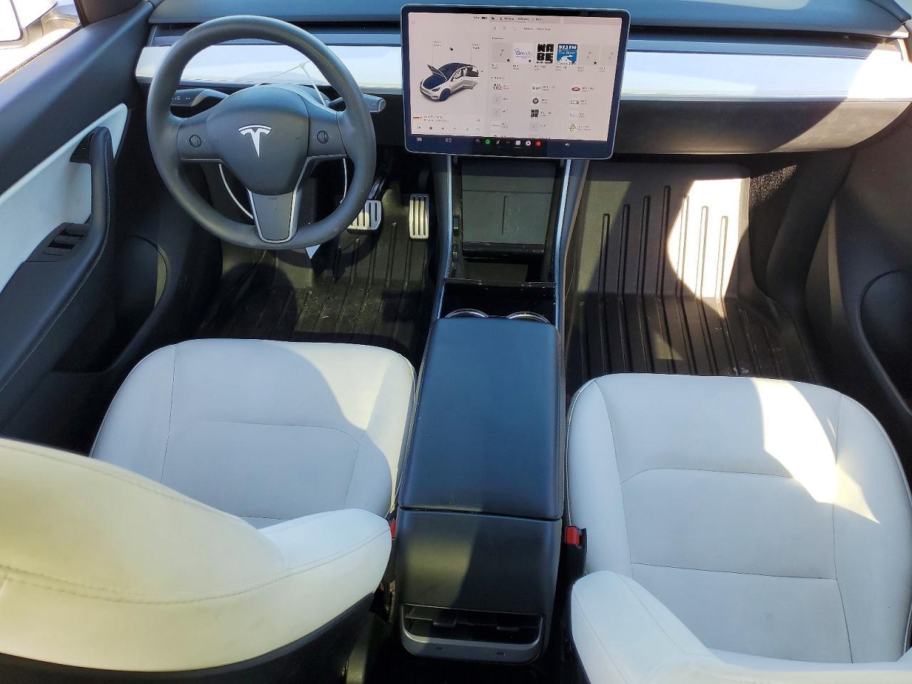 2020 TESLA MODEL Y