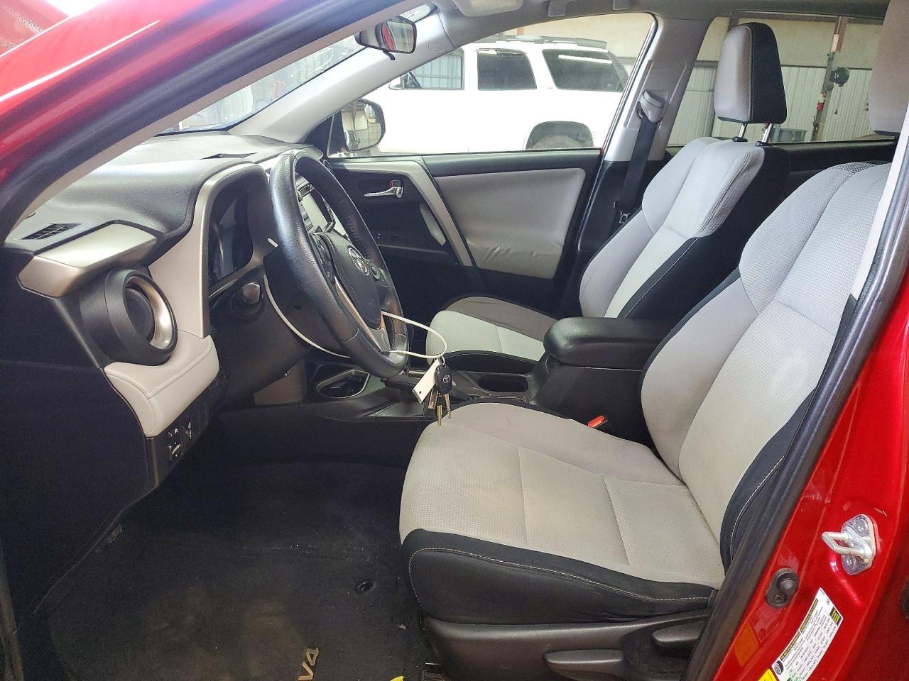 2016 TOYOTA RAV4