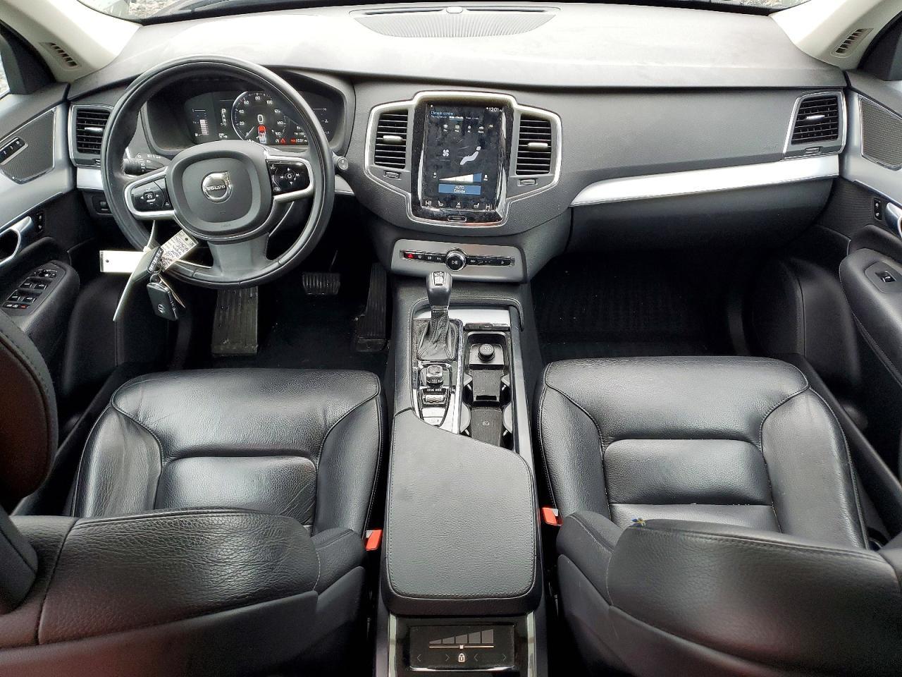 2018 VOLVO XC90