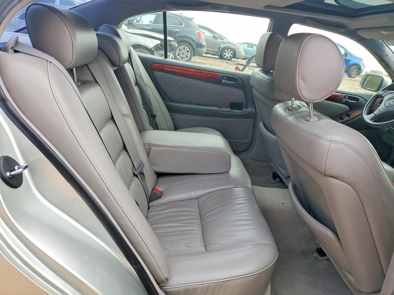 2001 LEXUS GS 300