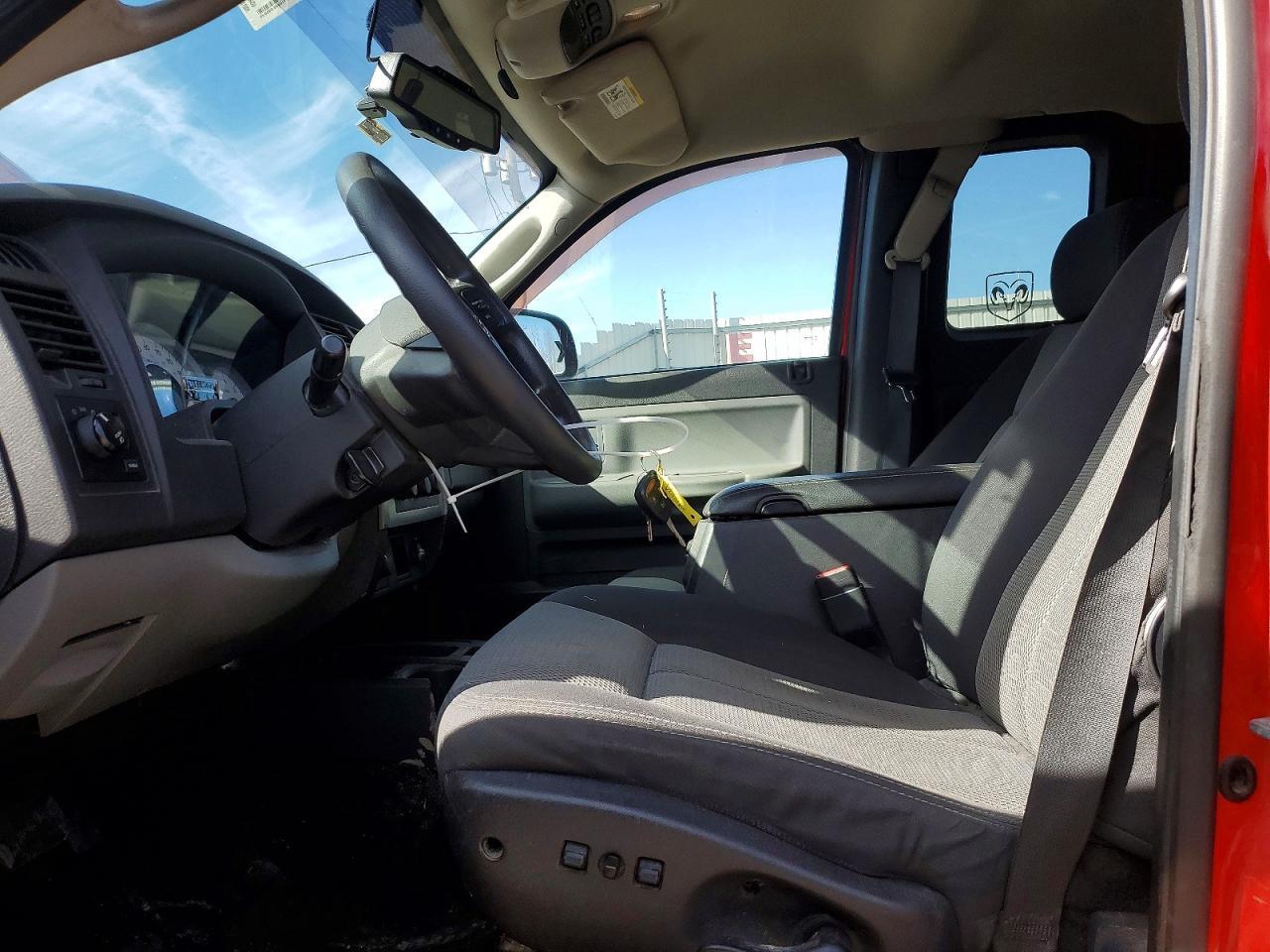 2008 DODGE Dakota