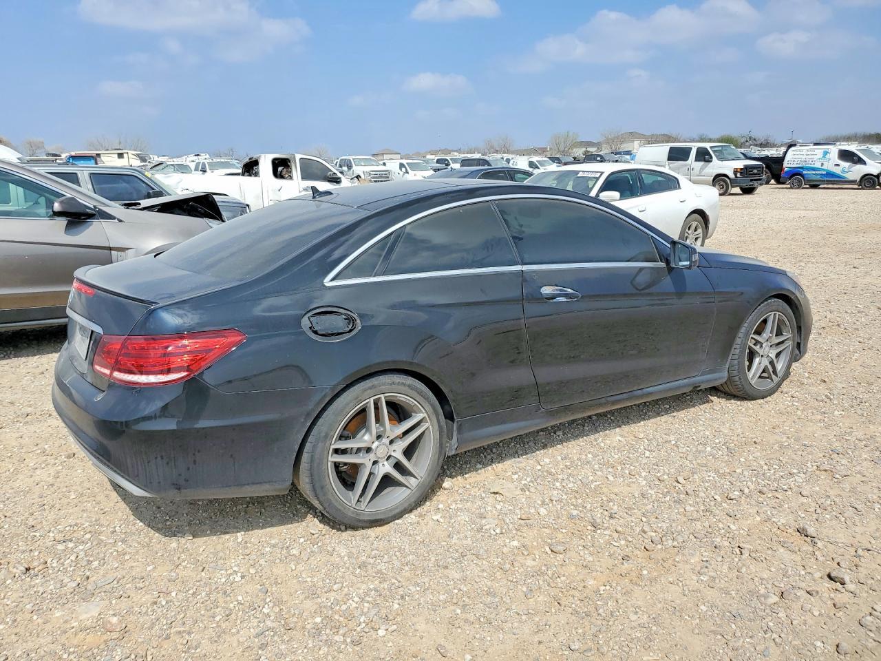 2015 MERCEDES-BENZ E-Class