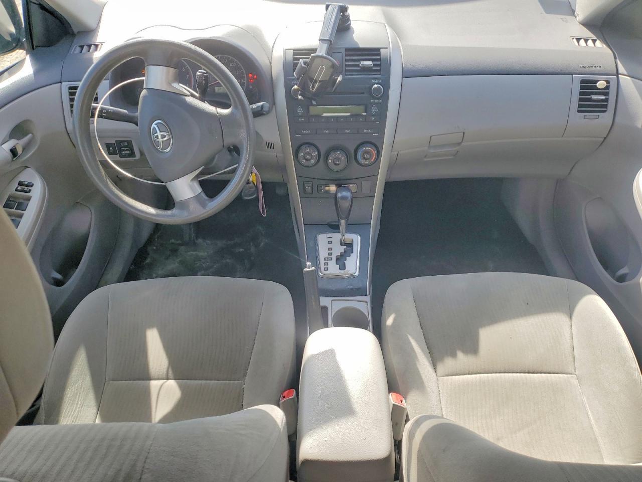 2010 TOYOTA COROLLA