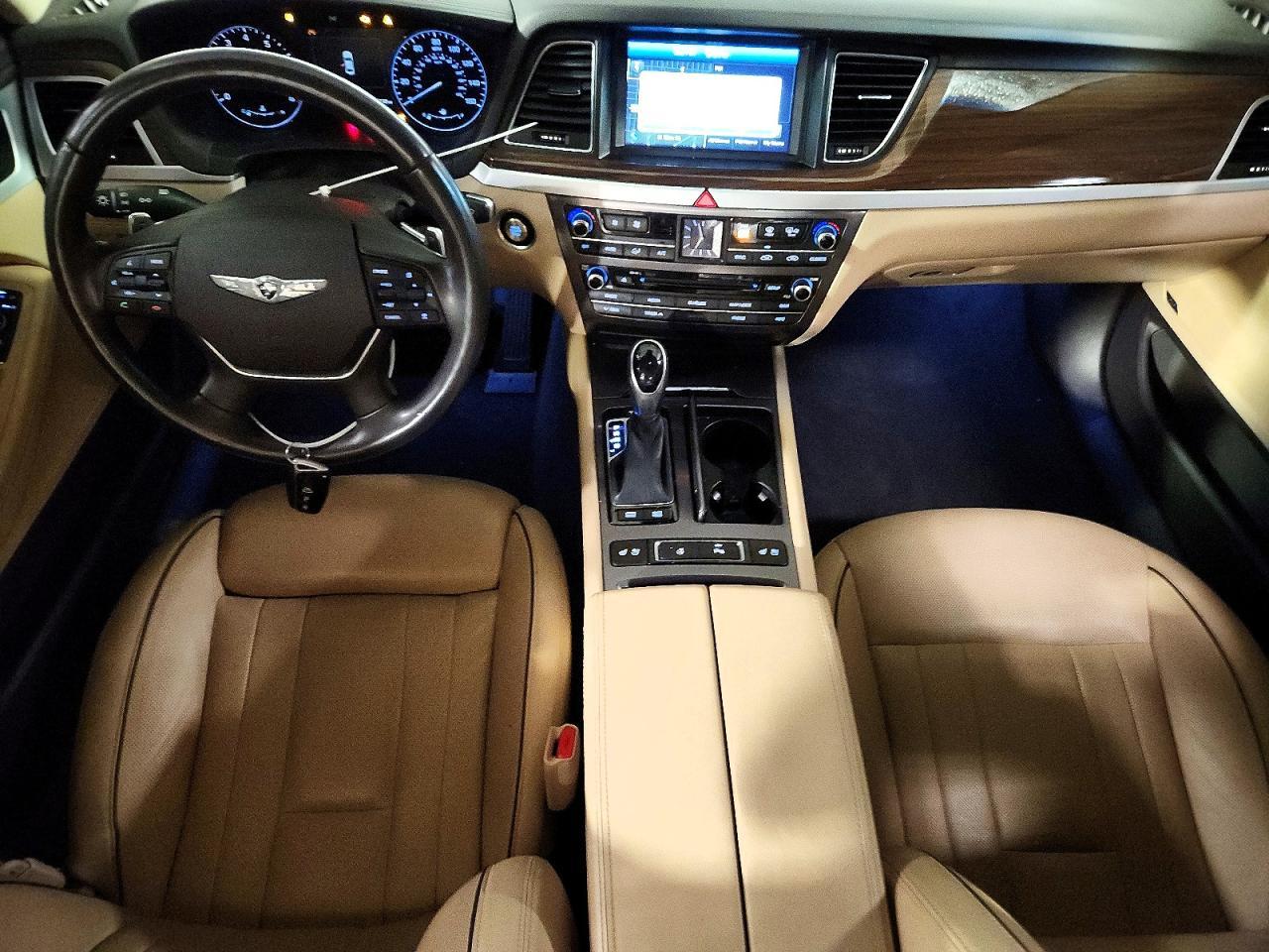 2015 HYUNDAI GENESIS