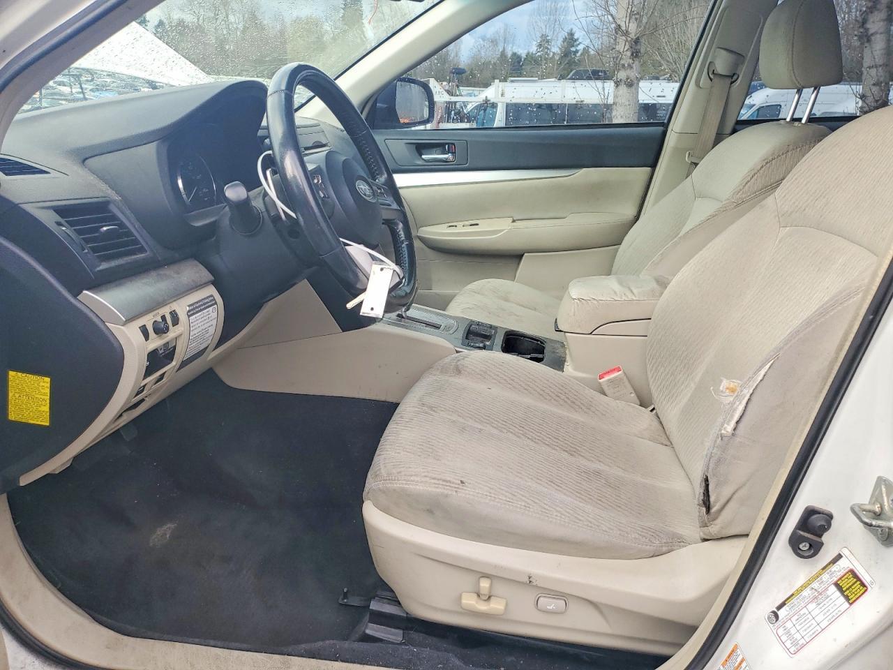 2011 SUBARU Legacy