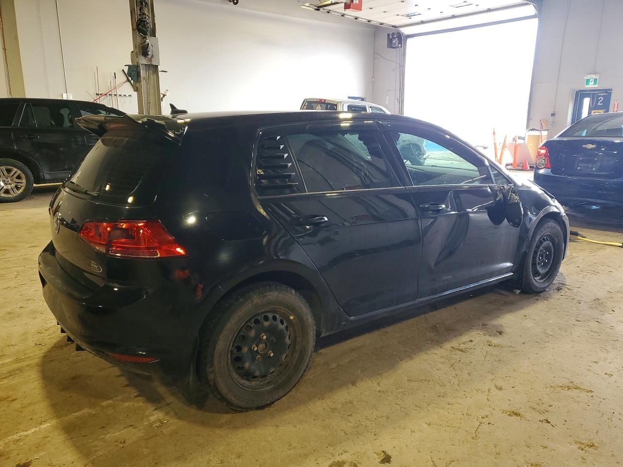 2017 VOLKSWAGEN GOLF