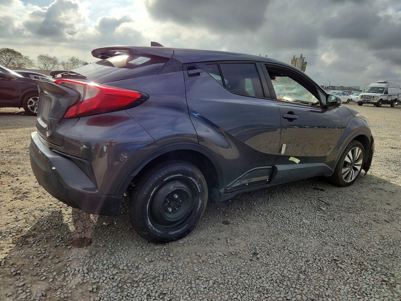 2018 TOYOTA C-HR