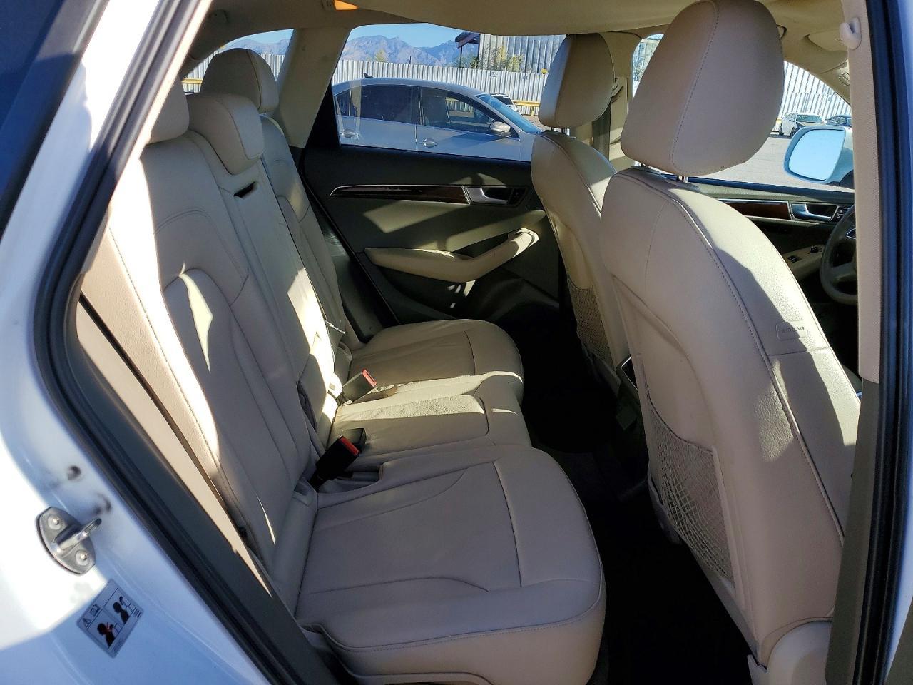 2012 AUDI Q5