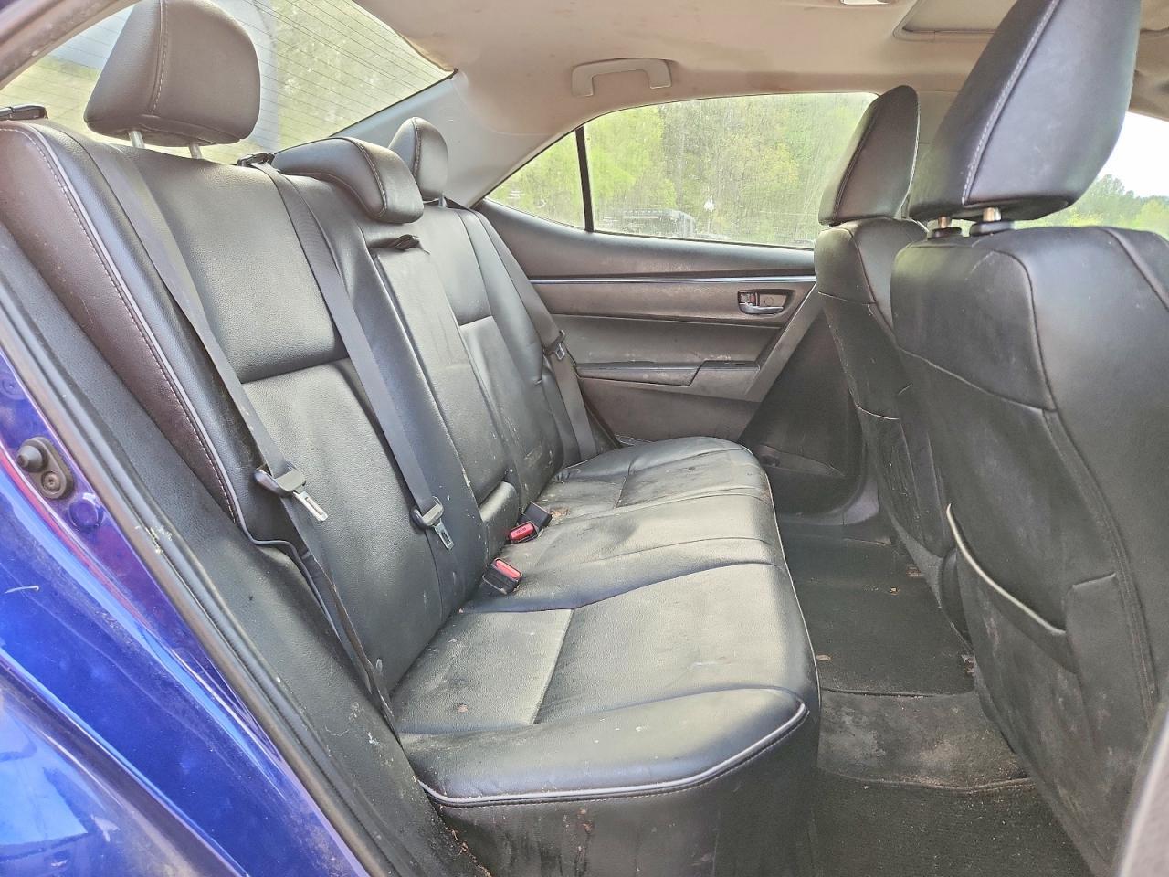 2015 TOYOTA COROLLA