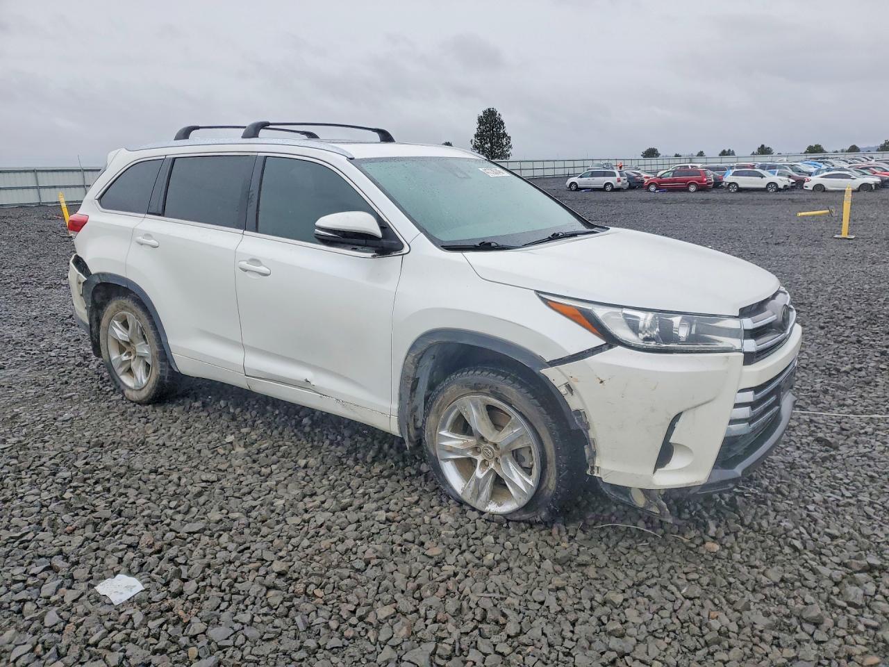 2018 TOYOTA HIGHLANDER