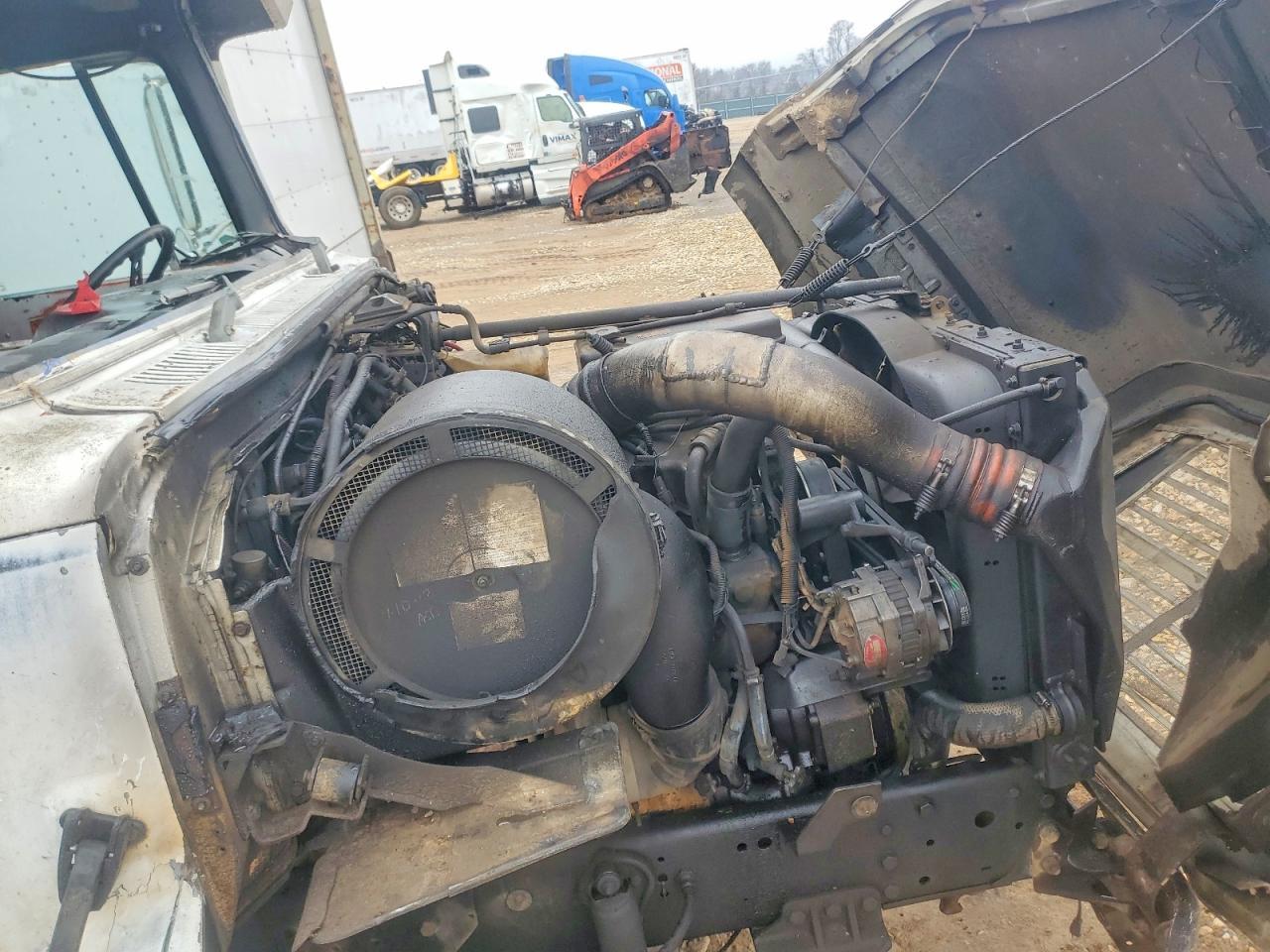 1994 FORD La9000