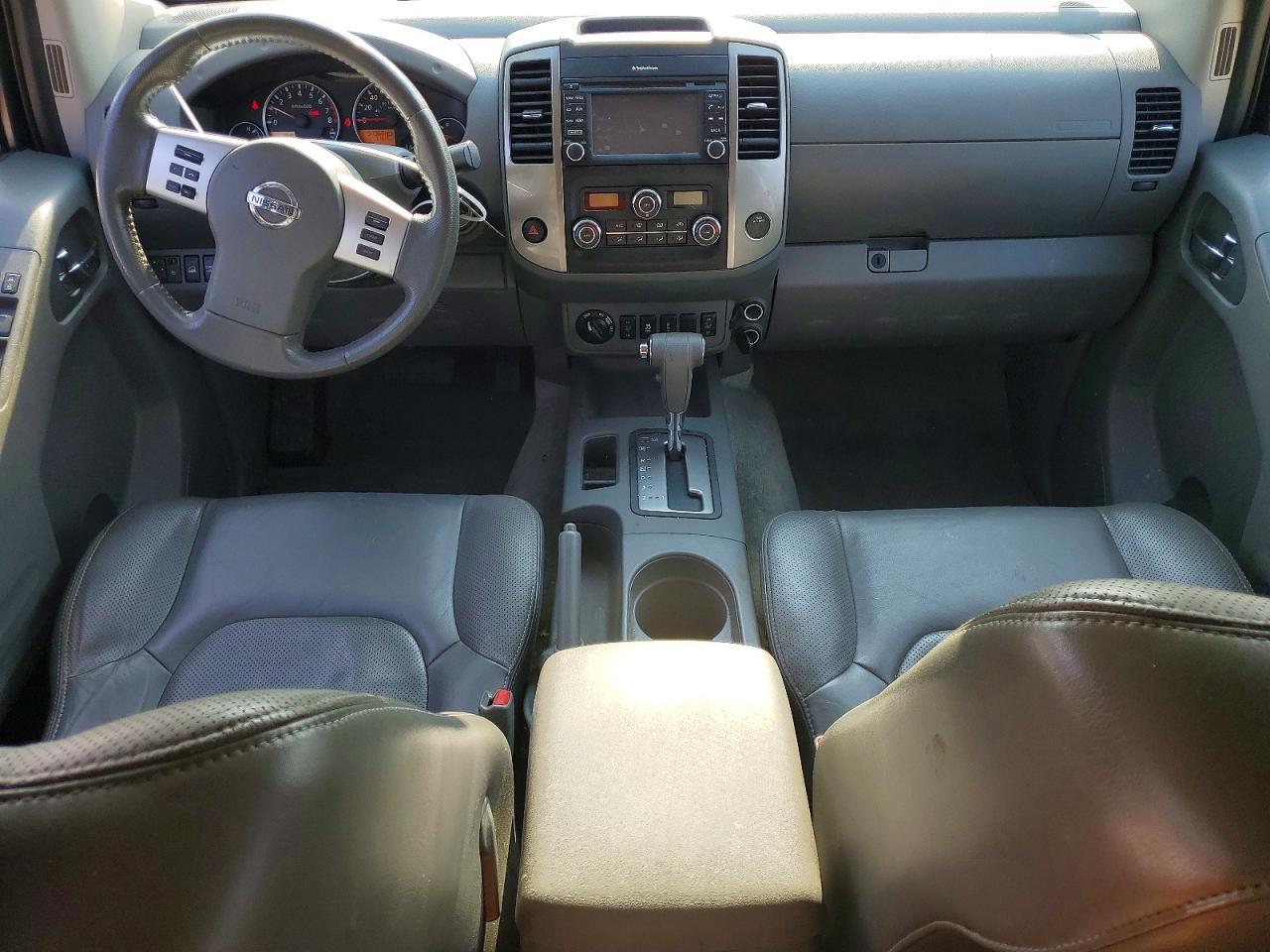 2016 NISSAN Frontier