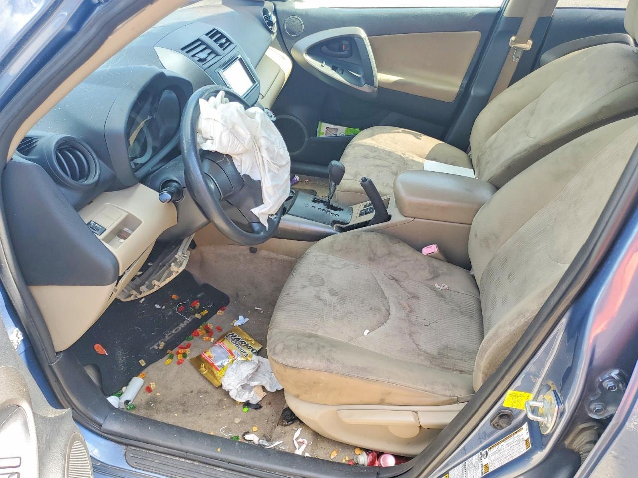 2011 TOYOTA RAV4