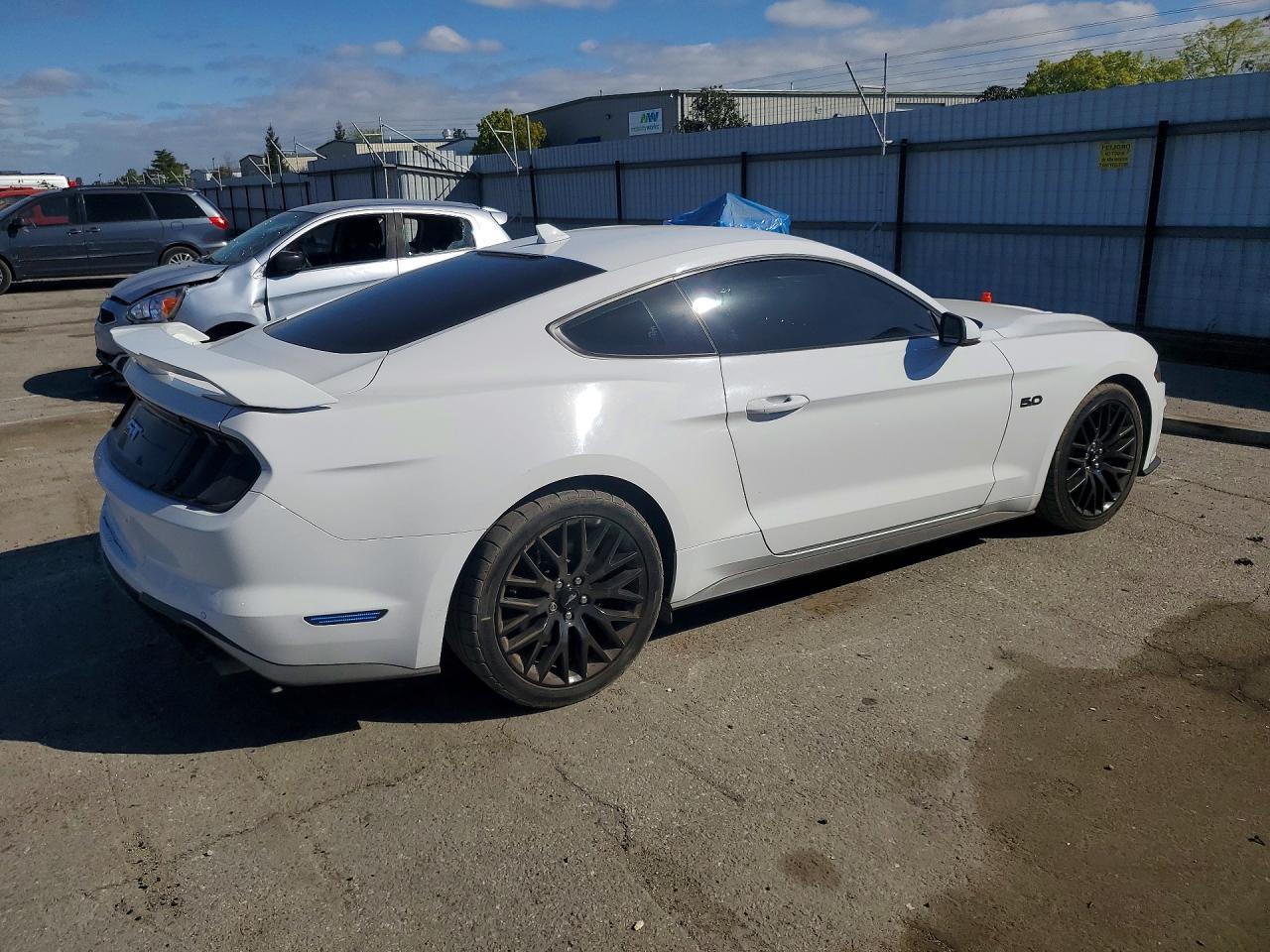 2020 FORD MUSTANG