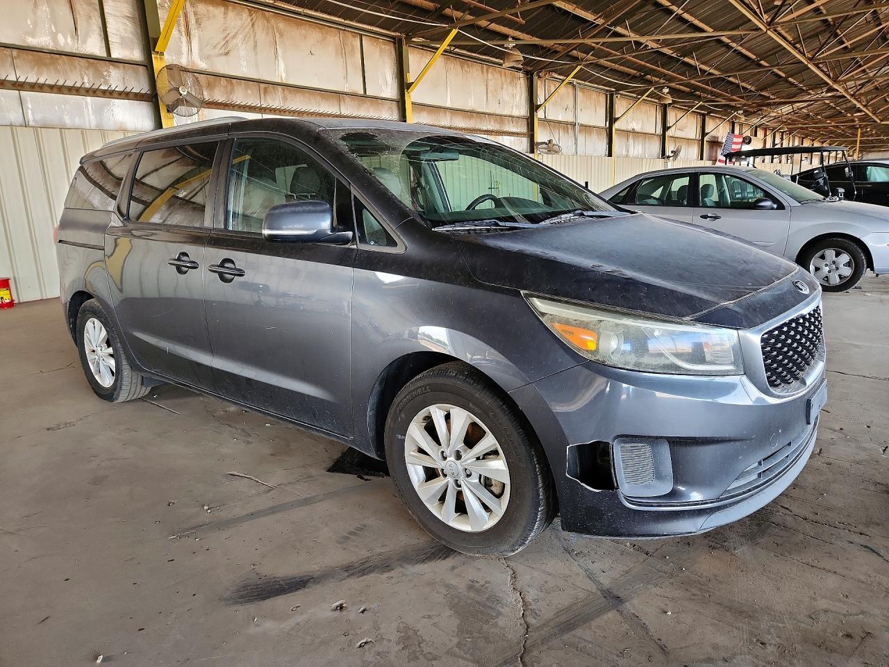 2015 KIA SEDONA