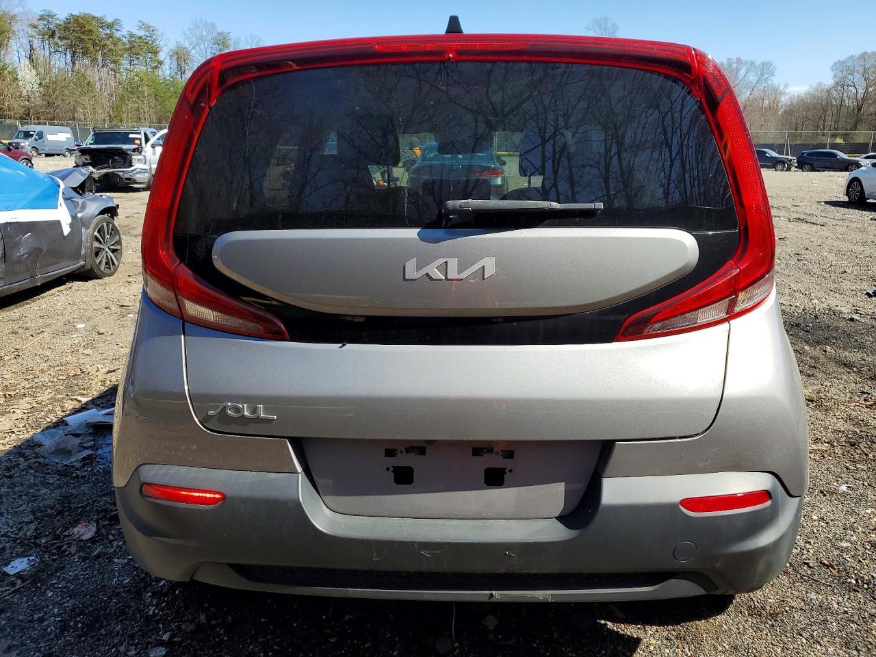 2022 KIA SOUL
