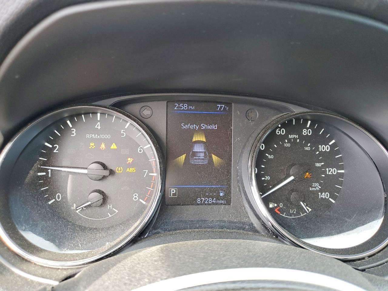 2018 NISSAN ROGUE