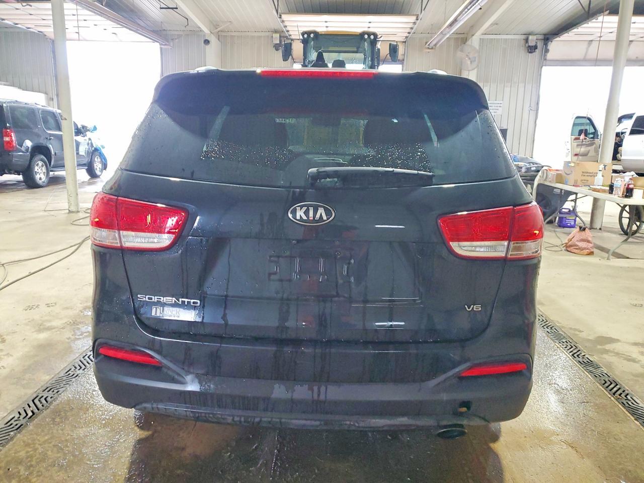 2016 KIA SORENTO