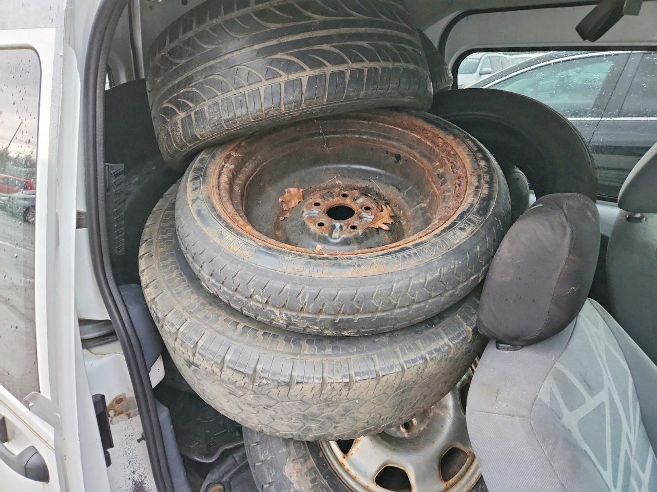2010 FORD TRANSIT CONNECT
