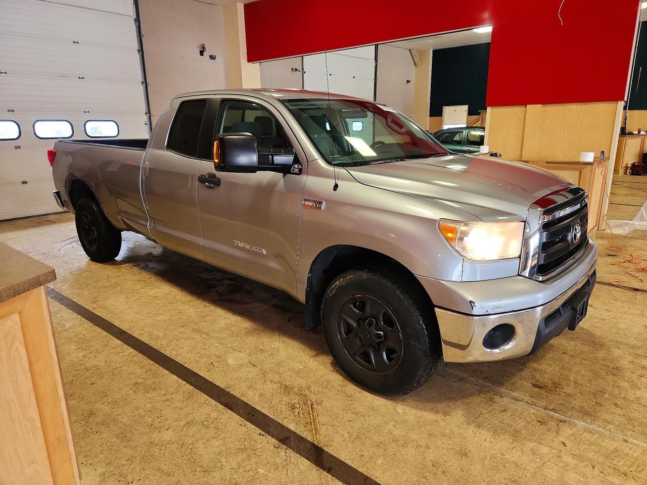 2012 TOYOTA TUNDRA