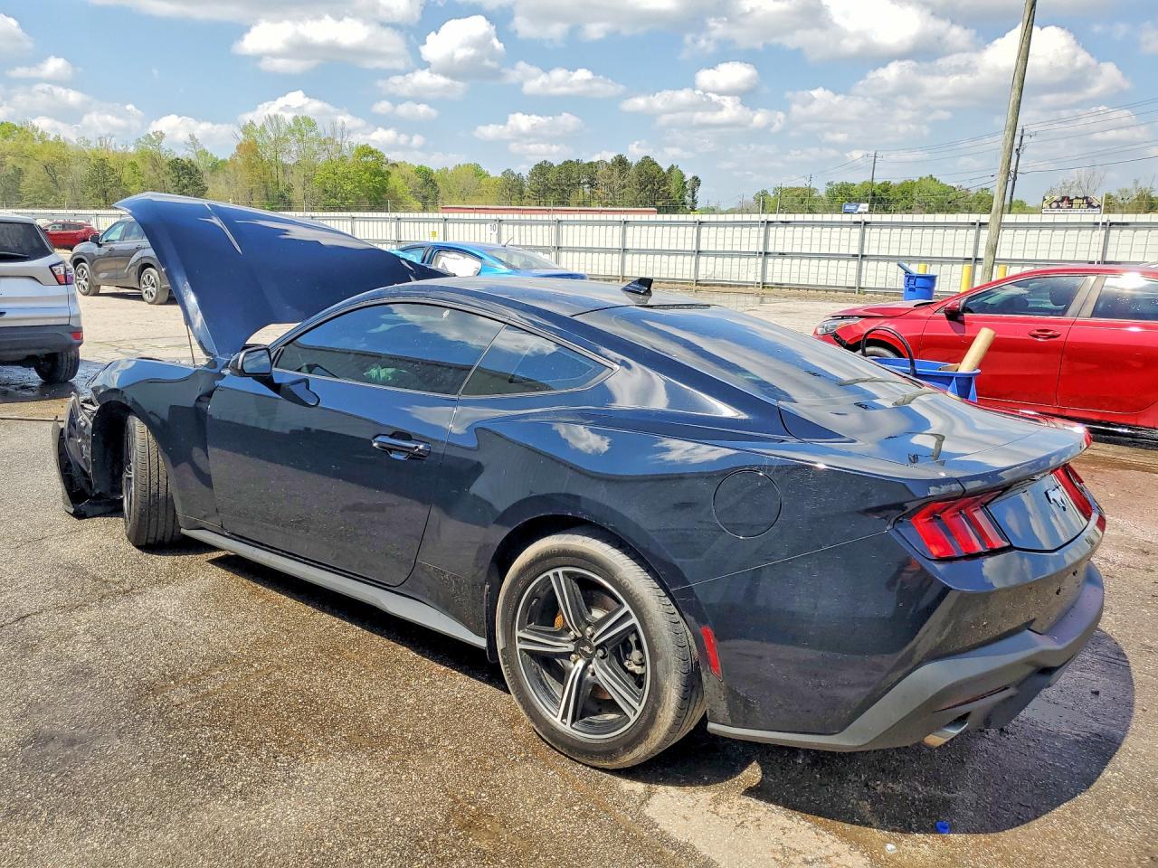 2025 FORD MUSTANG