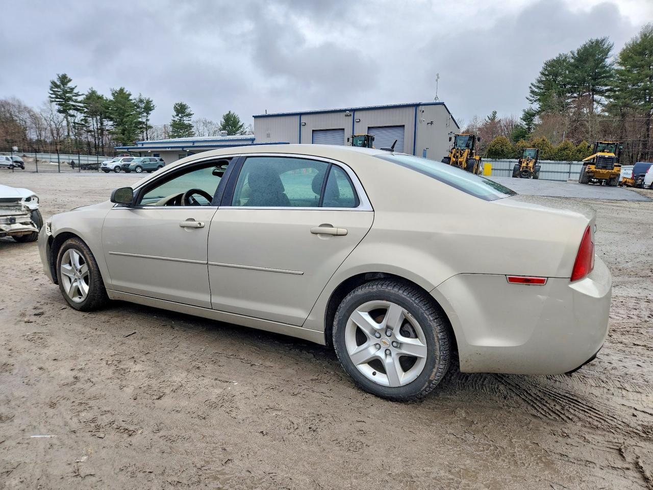 2011 CHEVROLET MALIBU