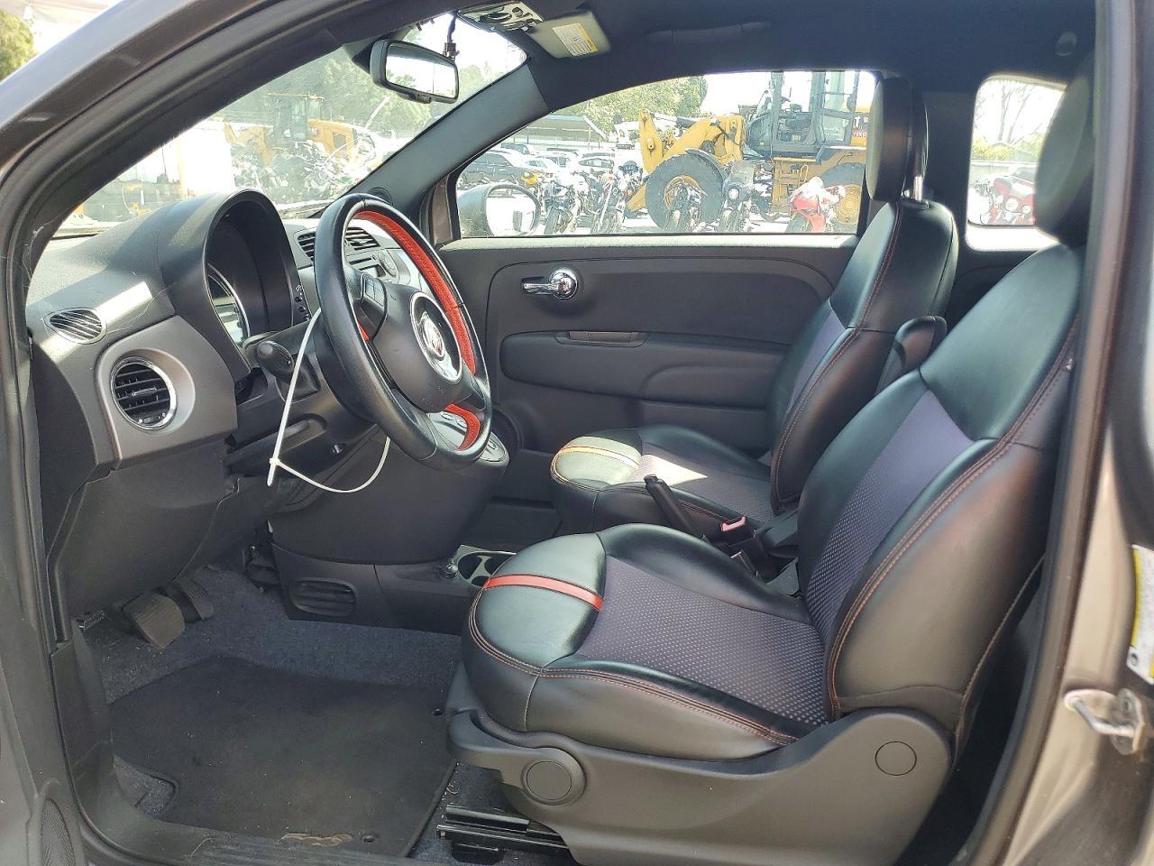 2013 FIAT 500