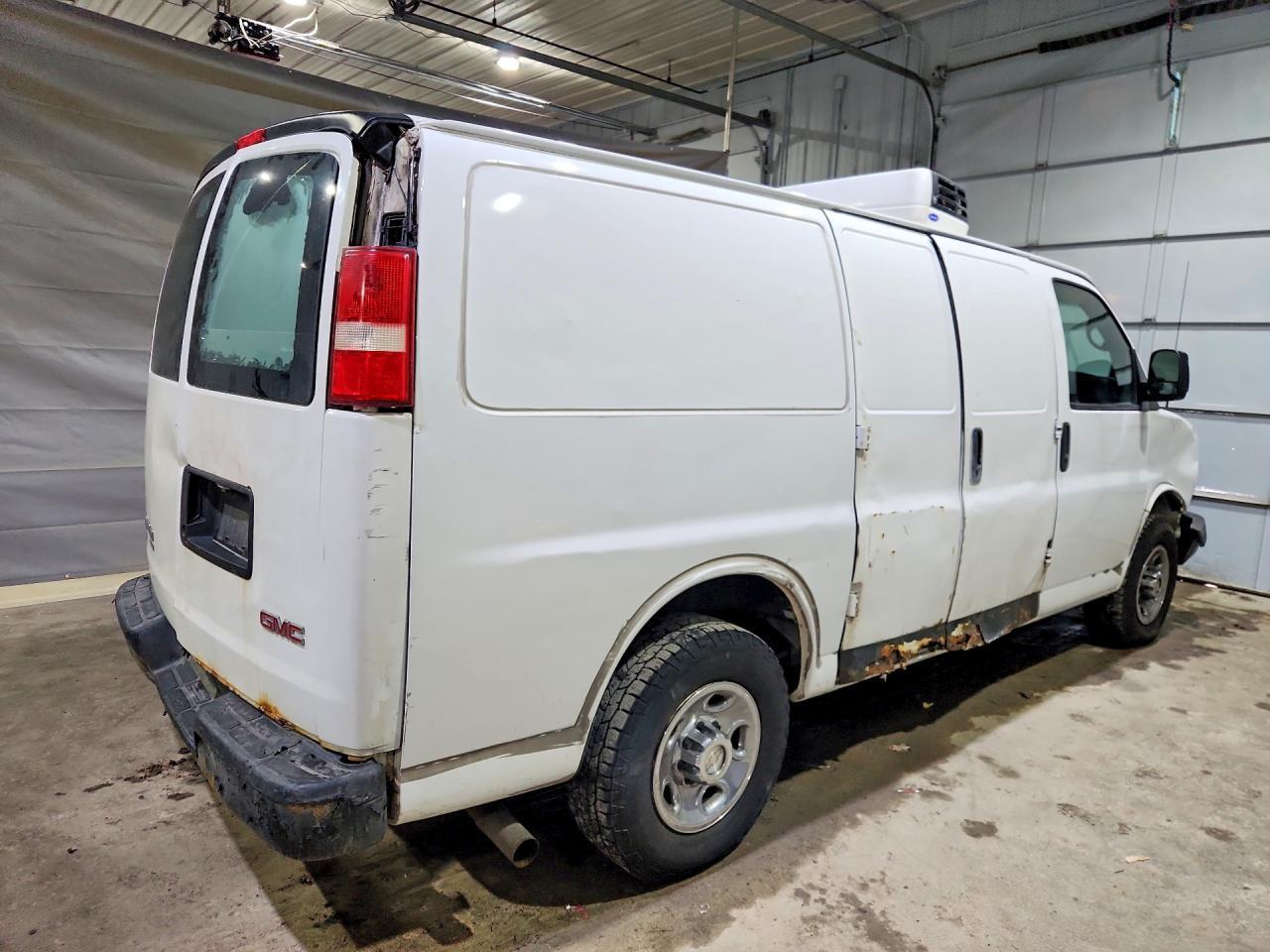 2015 CHEVROLET EXPRESS 2500