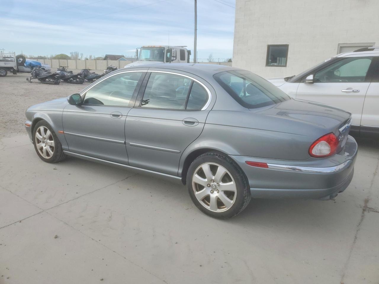 2004 JAGUAR X-Type