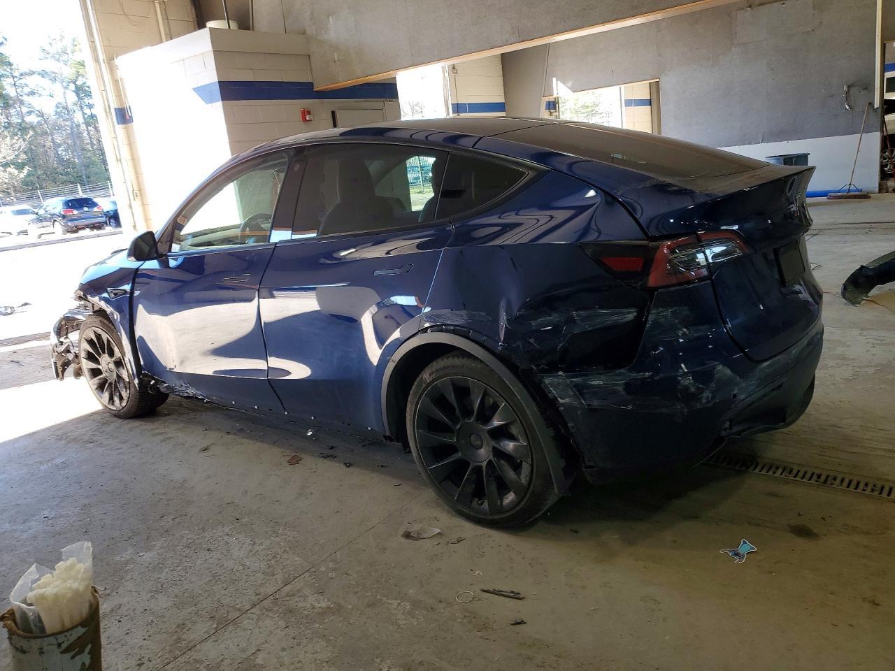 2022 TESLA MODEL Y