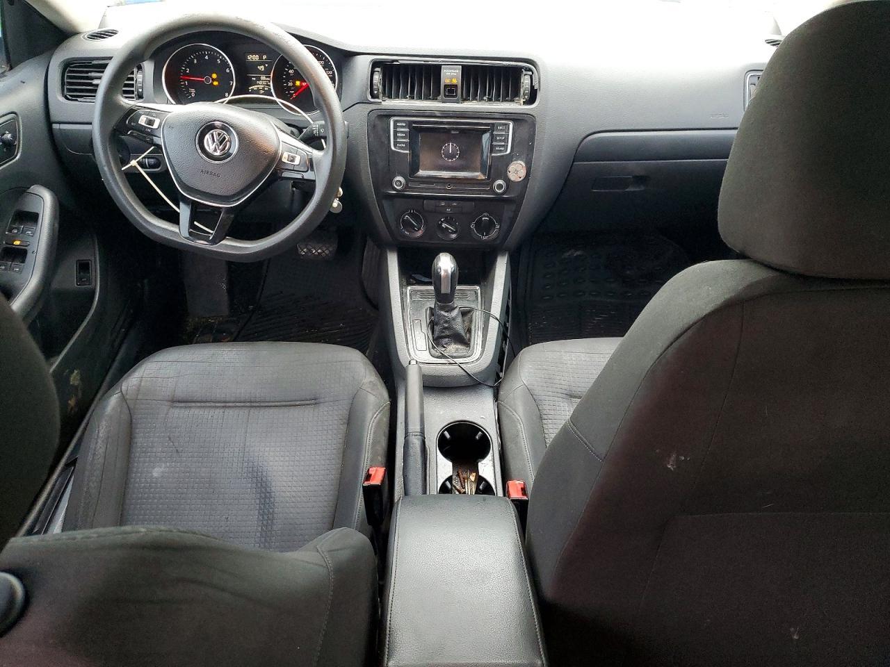 2016 VOLKSWAGEN JETTA