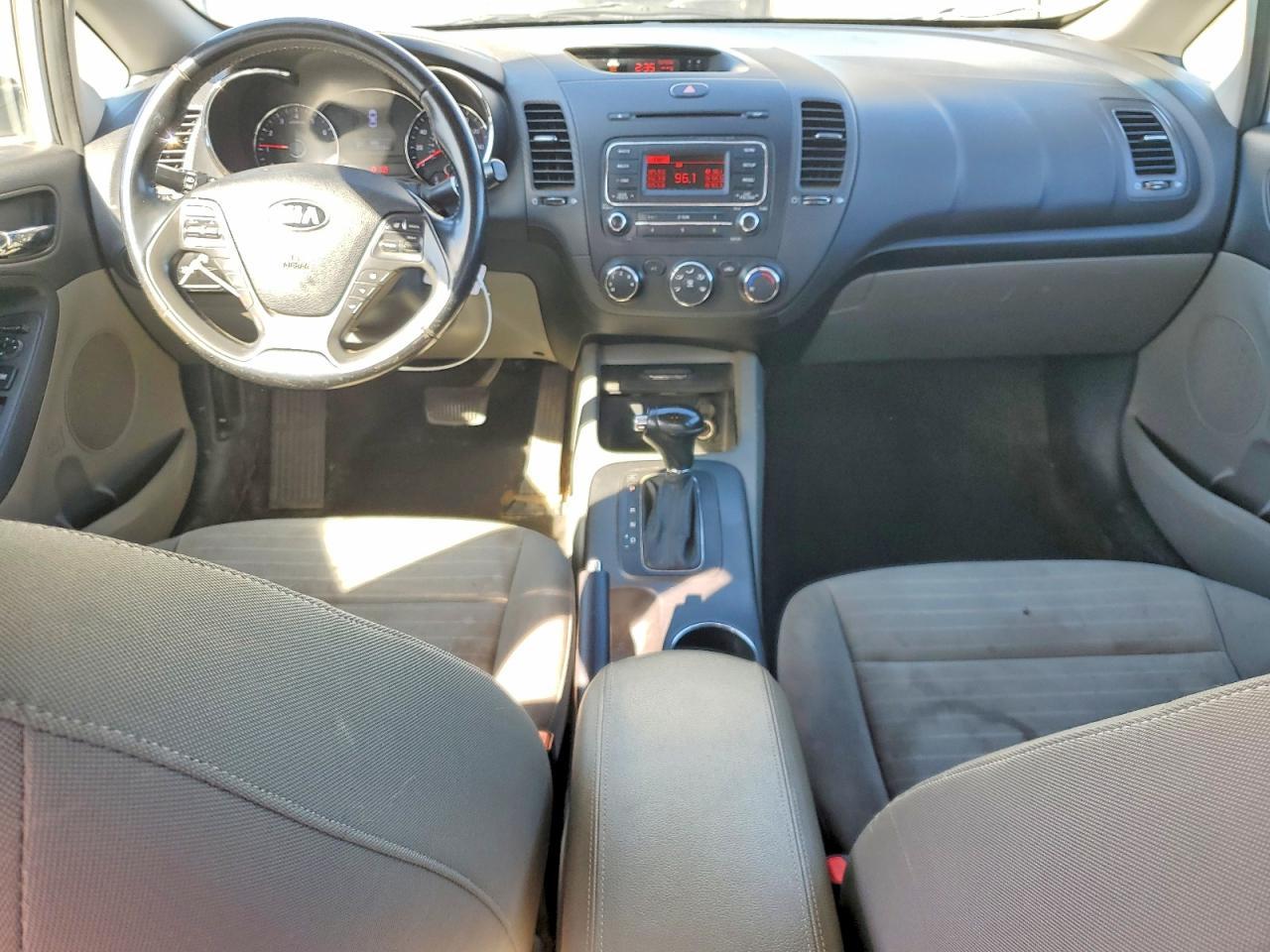 2015 KIA FORTE