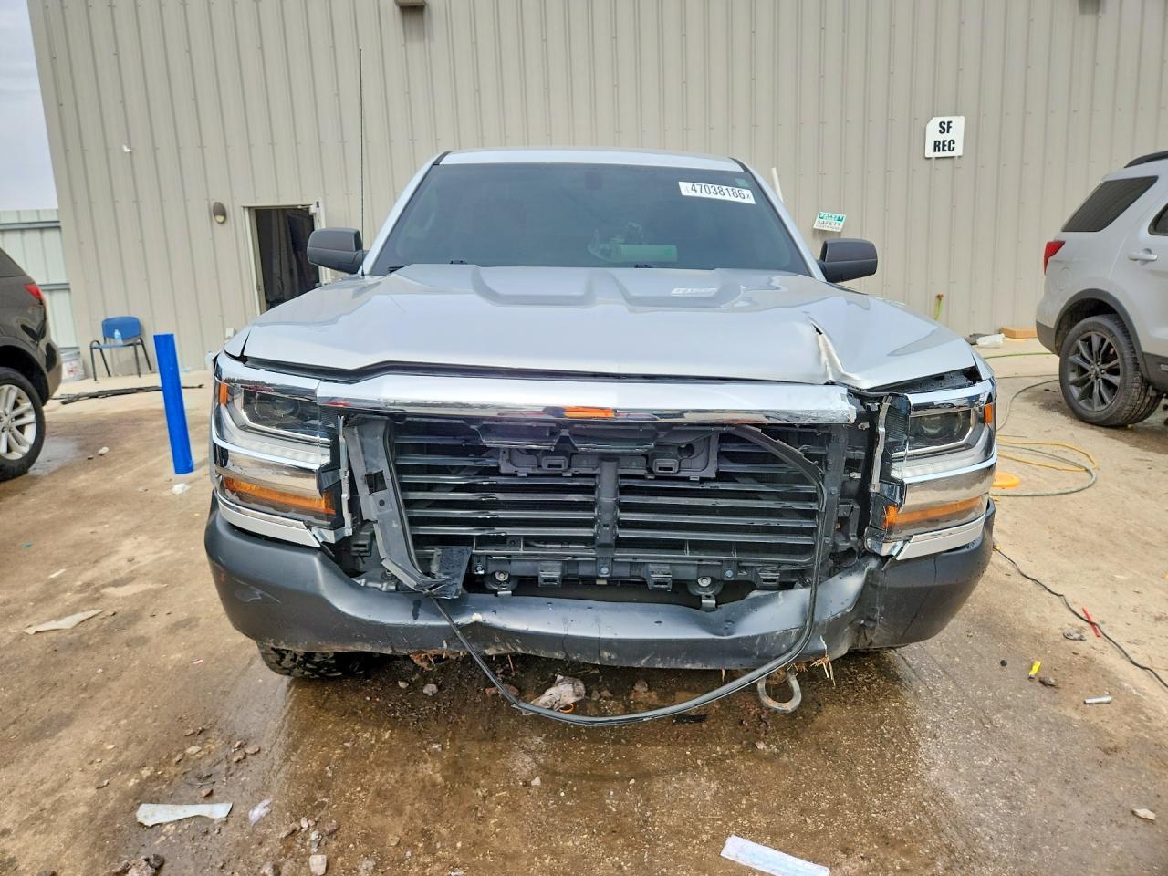 2018 CHEVROLET Silverado