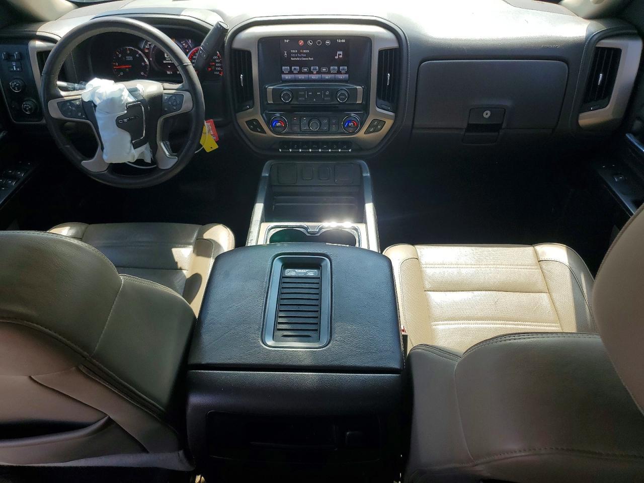 2016 GMC Sierra