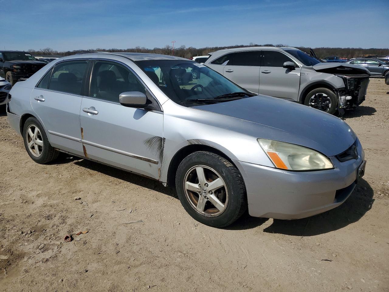 2004 HONDA ACCORD
