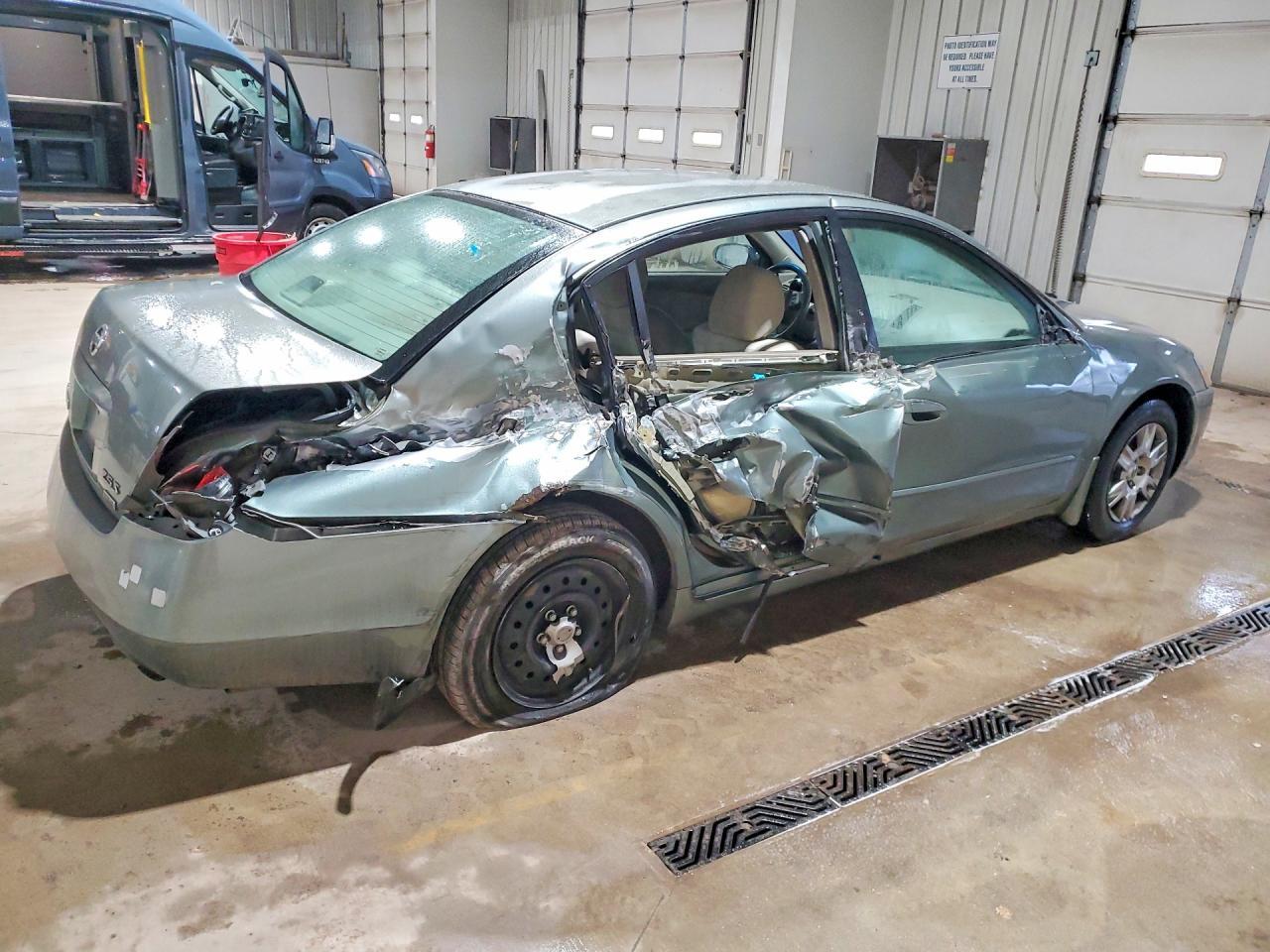 2006 NISSAN ALTIMA