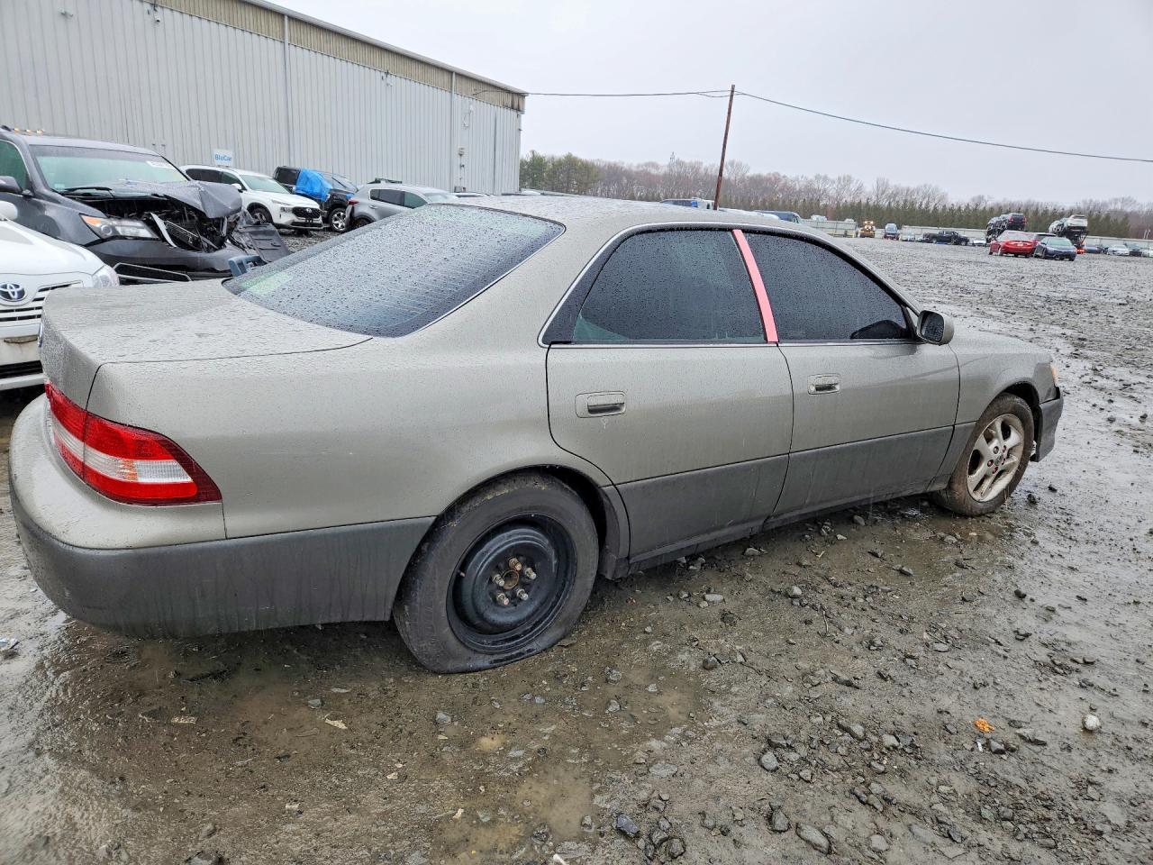 2000 LEXUS Es 300