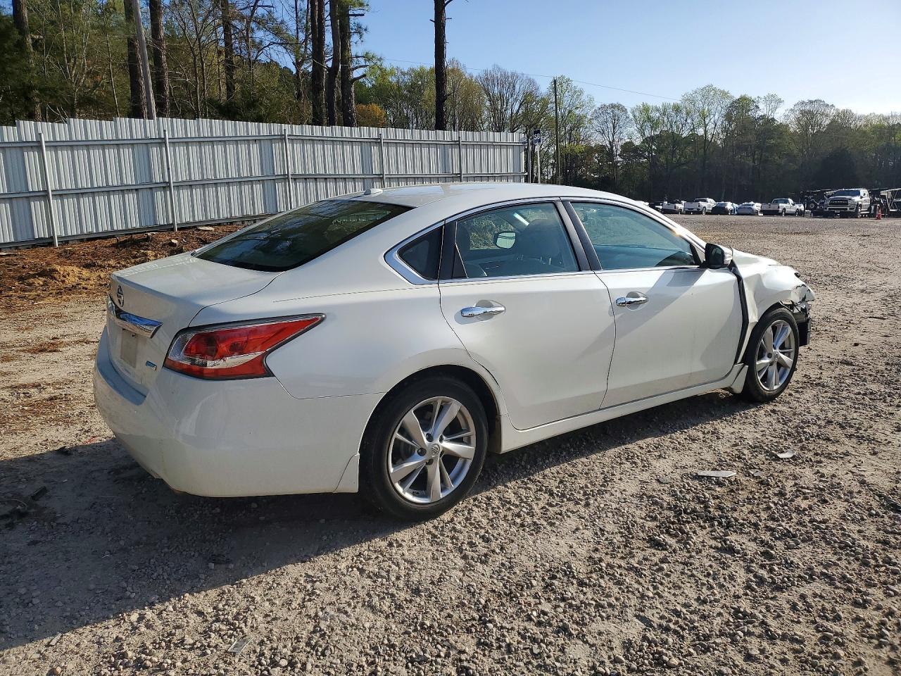 2015 NISSAN ALTIMA