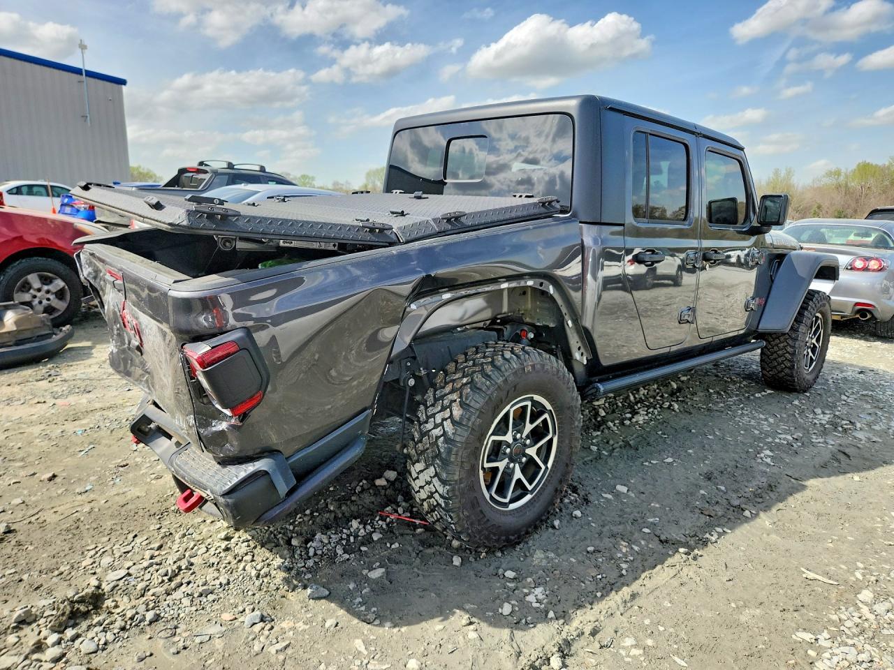 2024 JEEP Gladiator