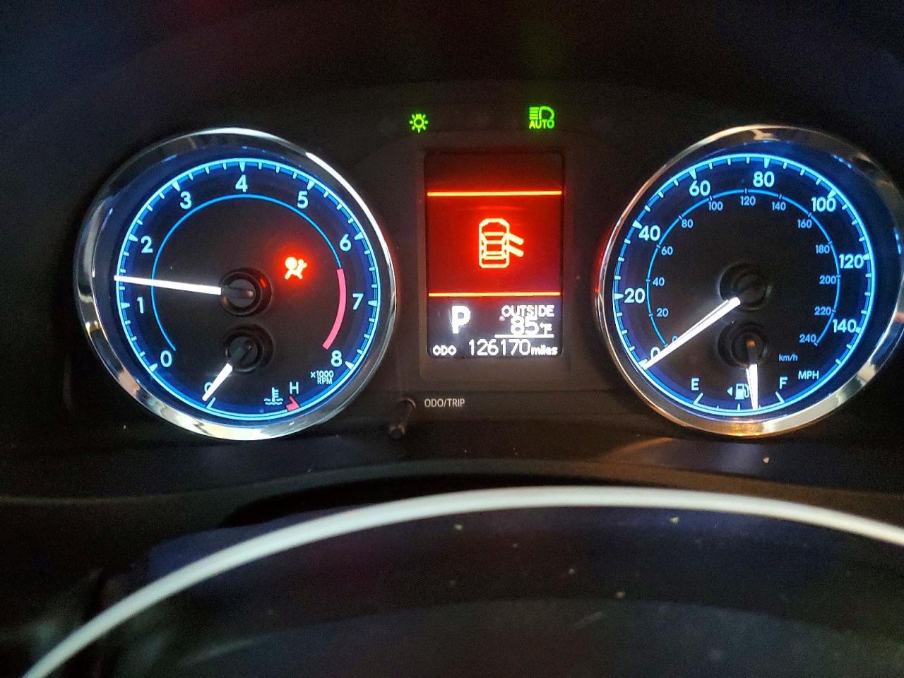 2017 TOYOTA COROLLA