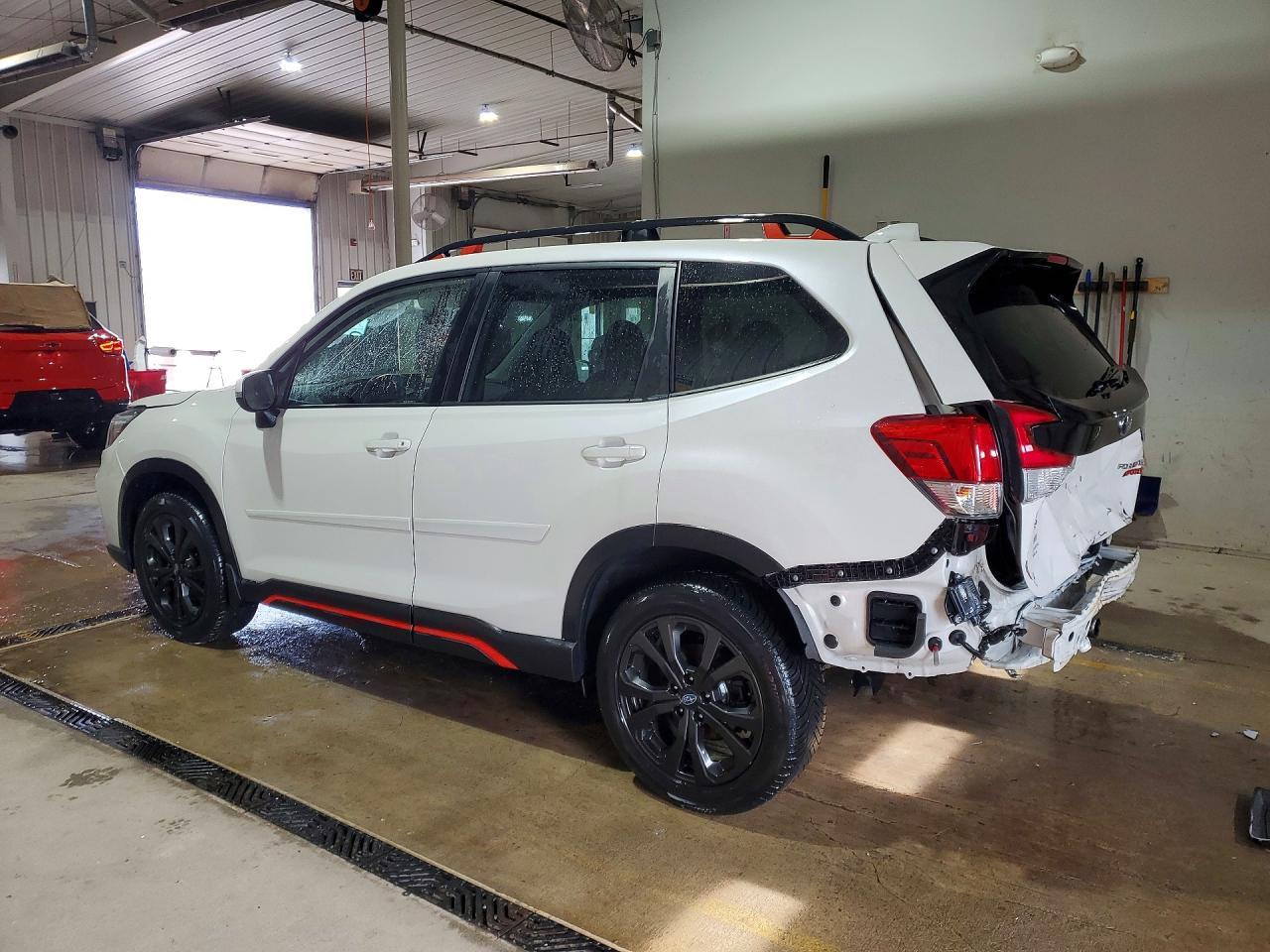 2021 SUBARU FORESTER