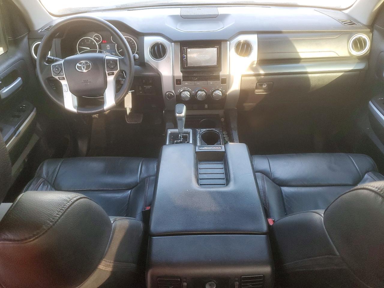 2016 TOYOTA TUNDRA