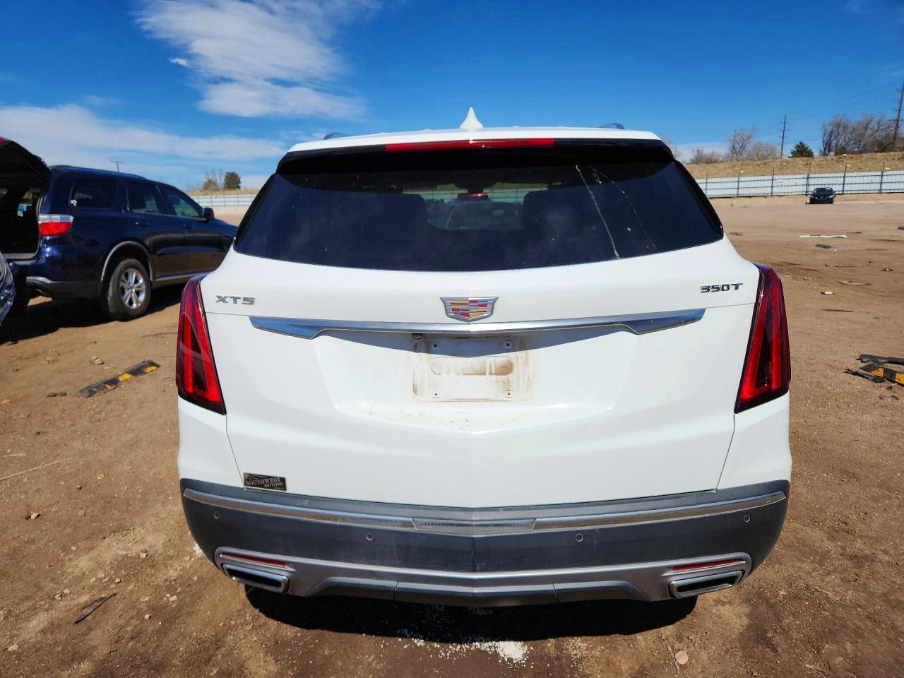 2022 CADILLAC XT5