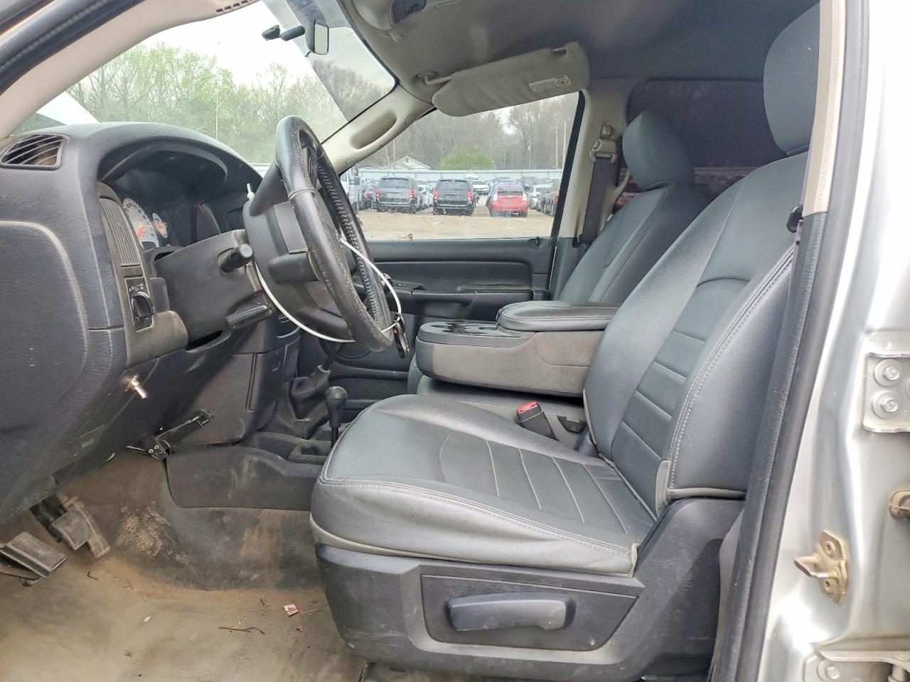 2005 DODGE Ram 2500