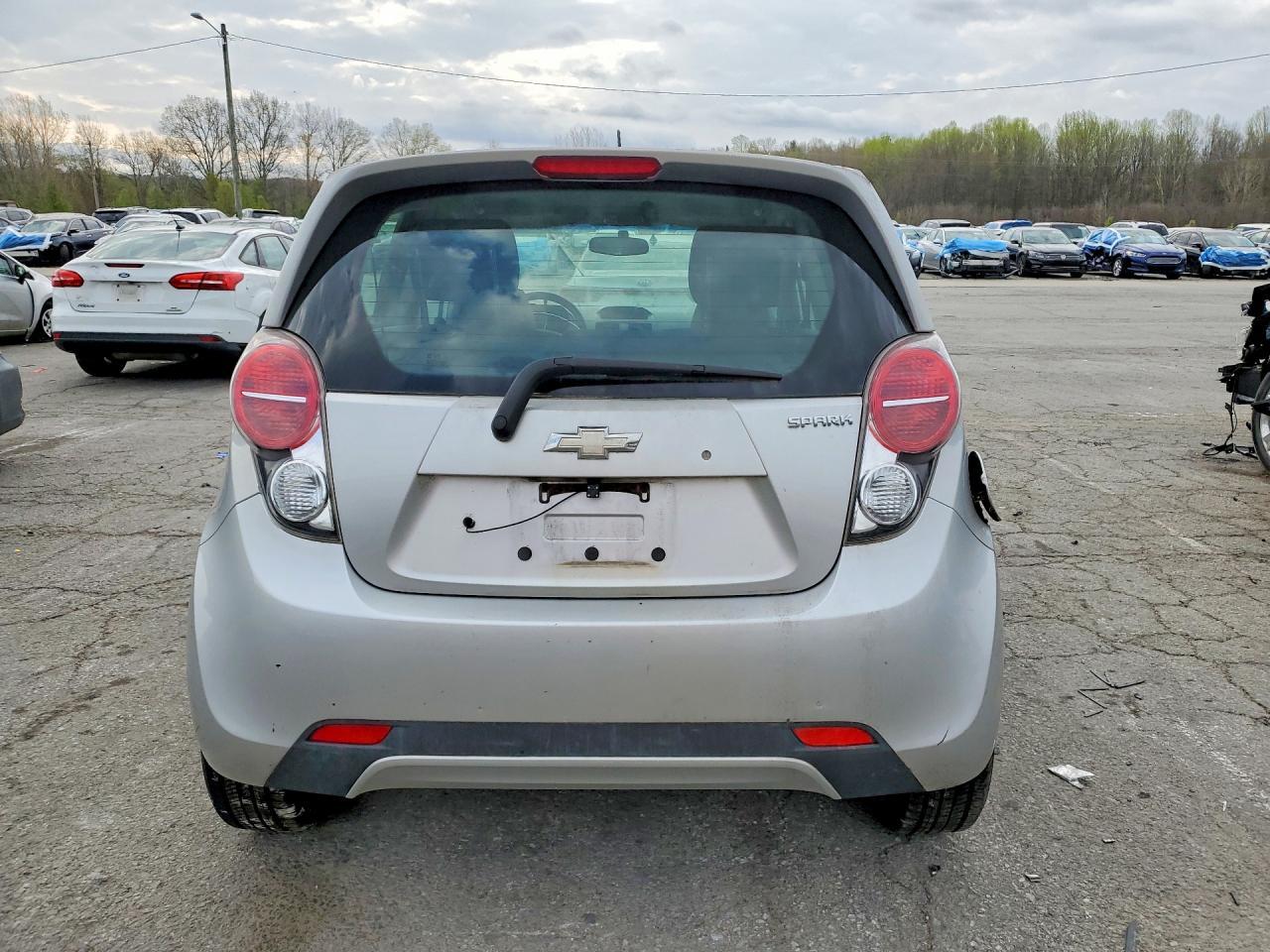 2015 CHEVROLET Spark