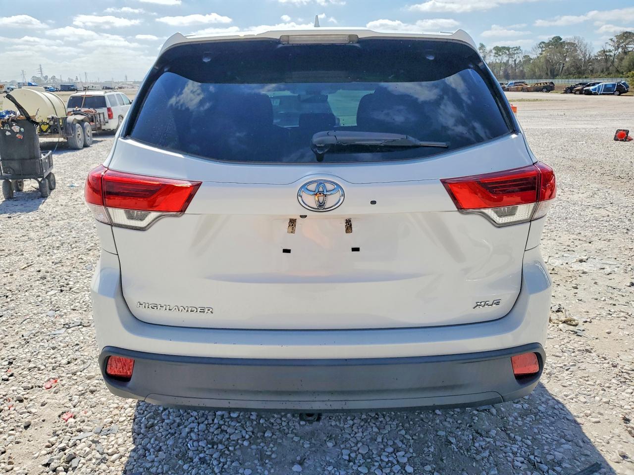 2019 TOYOTA HIGHLANDER
