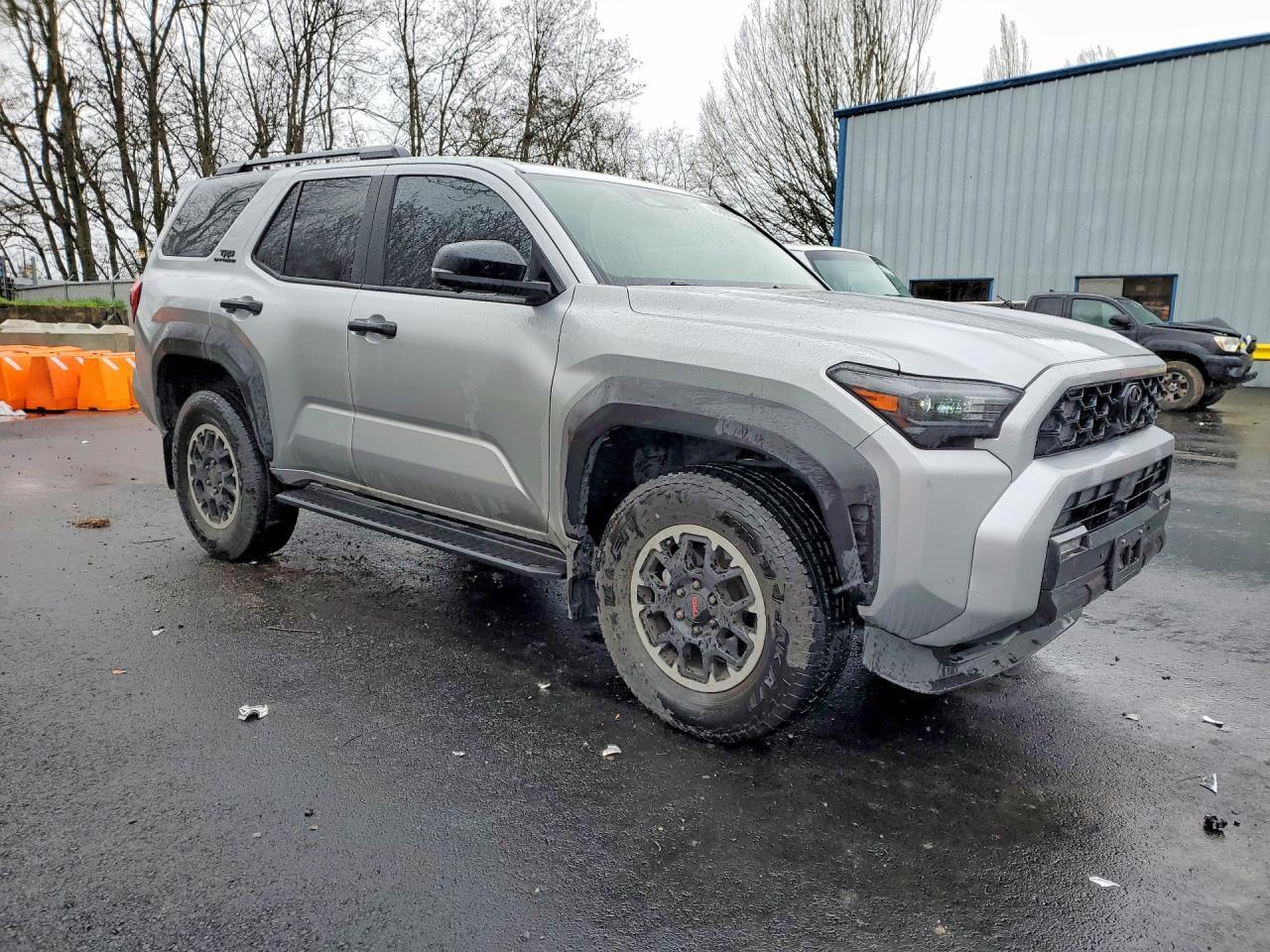 2025 TOYOTA 4Runner