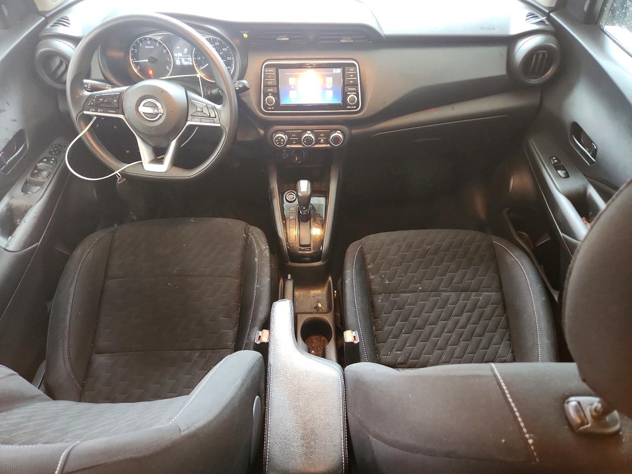 2022 NISSAN KICKS