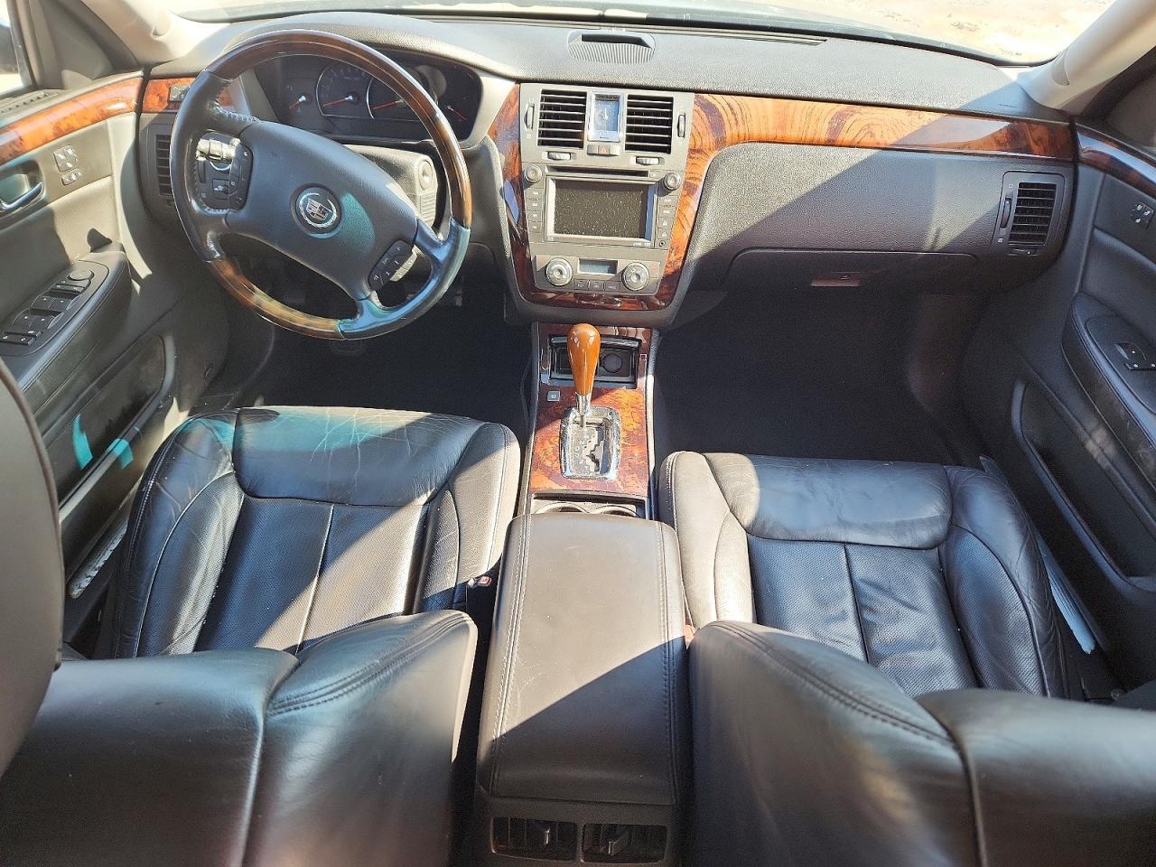 2009 CADILLAC DTS